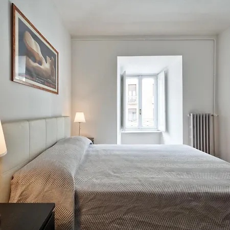 Apartment Hostdomus - Ortensia Suites Turin