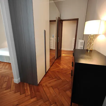 Hostdomus - Ortensia Suites * Turin