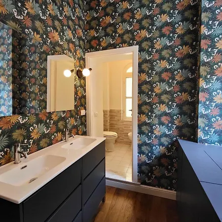 Apartment Hostdomus - Ortensia Suites *