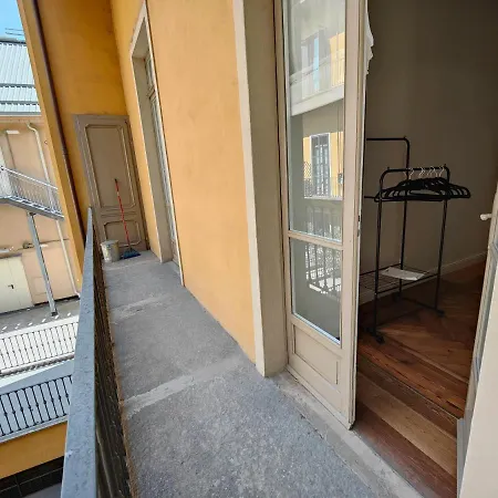 Apartment Hostdomus - Ortensia Suites *